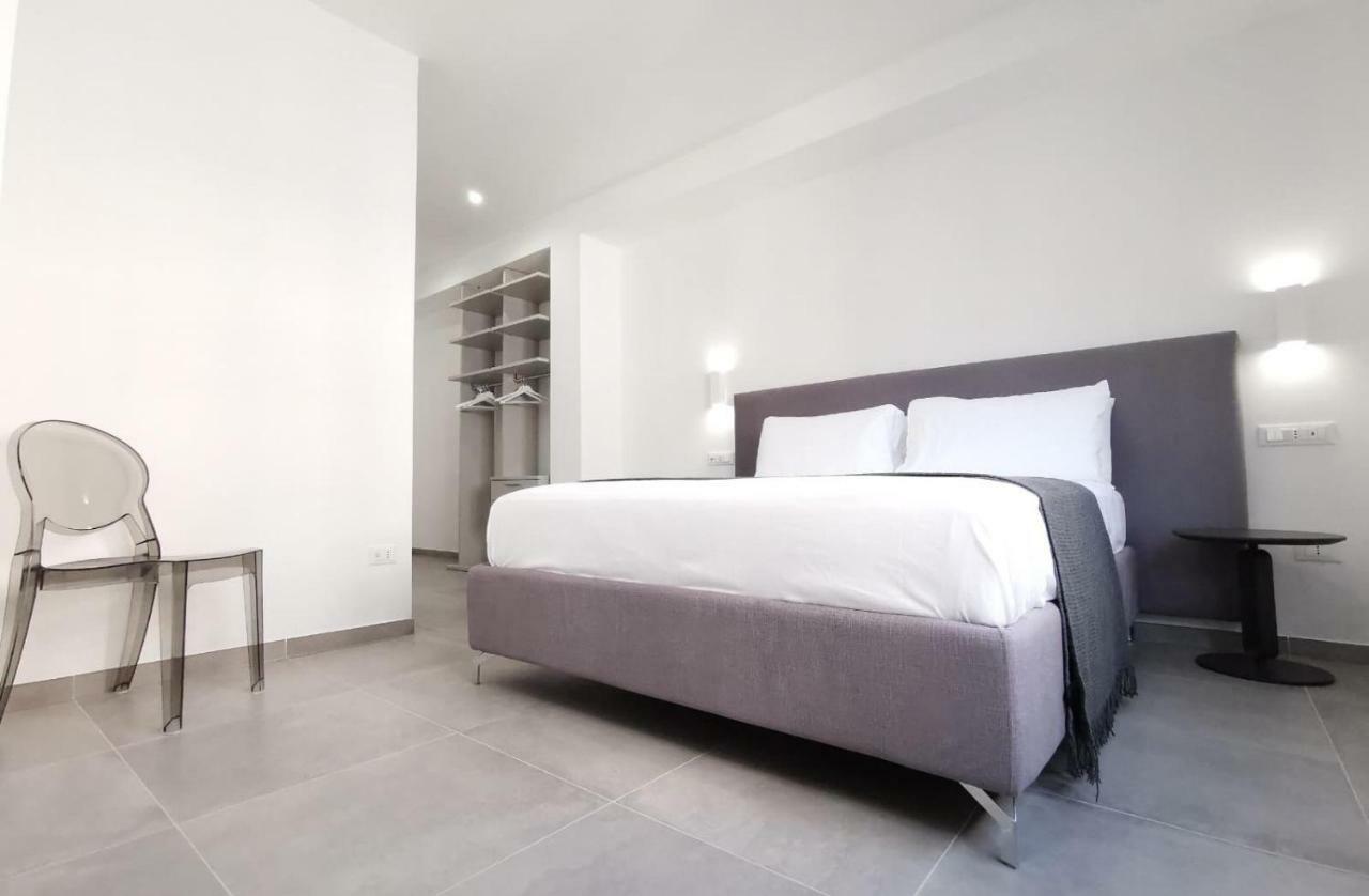 Suitesgaribaldi Cagliari Exterior photo